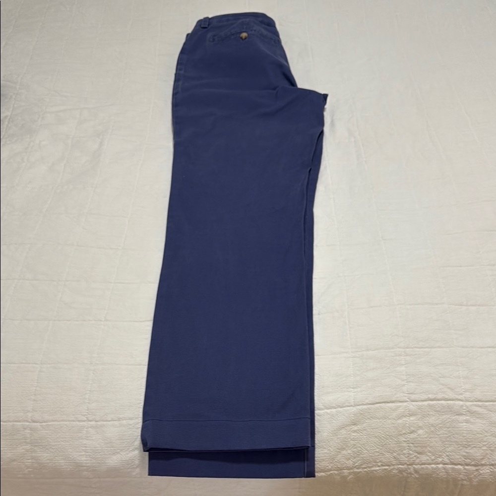 Vineyard Vines Blue Chinos Classic Design